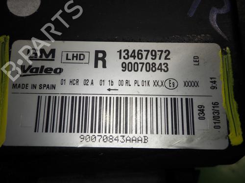 Right headlight OPEL CROSSLAND X / CROSSLAND (P17, P2QO) 1.2 (75) | BP20927431C29 
