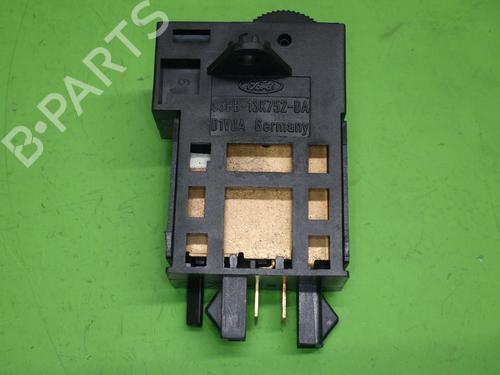 Switch FORD MONDEO I (GBP) 2.5 i 24V | BP6404504I30