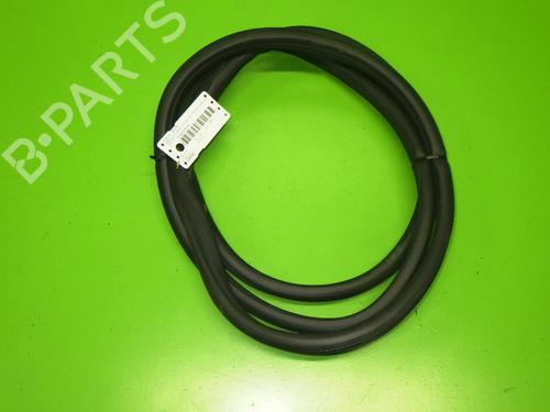Used Rubber door seal MERCEDES-BENZ M-CLASS (W164) ML 320 CDI 4-matic (164.122) (224 hp) 14730909