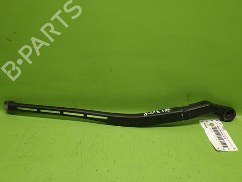 Used Front windshield wiper arm Front windshield wiper arm 37412414 37412414