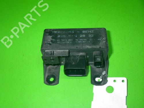 Elektronisk modul MERCEDES-BENZ C-CLASS (W203) C 200 CDI (203.007) (122 hp) 14703351