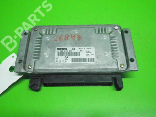 Used Control unit PEUGEOT 206 Hatchback (2A/C) 1.4 i (75 hp) 6365689