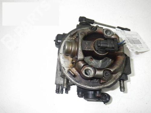Used Injection rail FORD ESCORT V (AAL, ABL) 1.6 i 16V (90 hp) 6400794