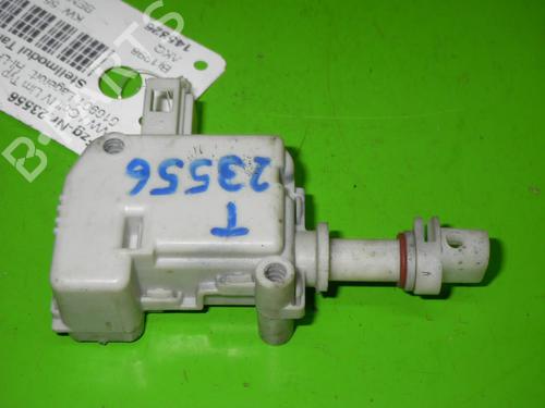 Used Fuel door actuator VW GOLF IV (1J1) 1.4 16V (75 hp) 14703706