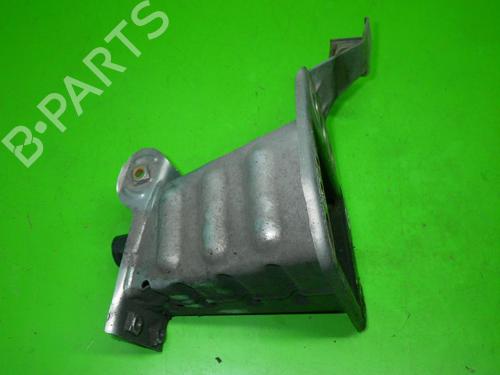 Støtfangerbærejern OPEL SIGNUM Hatchback (Z03) 2.2 direct (F48) (155 hp) 14715305