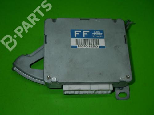 Electronic module TOYOTA COROLLA Estate (_E10_) 2.0 D (CE100_) (72 hp) 6354421