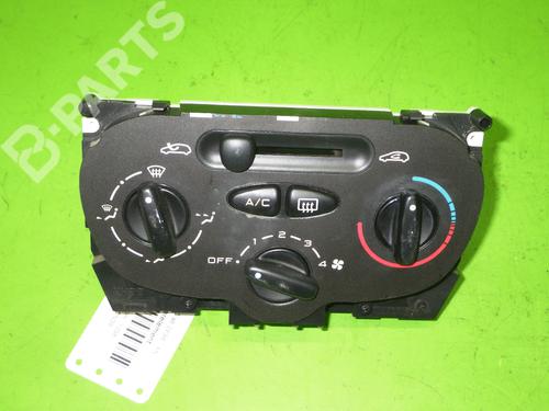 Used Climate control PEUGEOT 206 Hatchback (2A/C) 1.4 HDi eco 70 (68 hp) 6398408