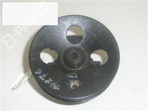 Used Steering pump OPEL ASTRA F Estate (T92) 1.6 i 16V (F35, M35) (100 hp) 6402352