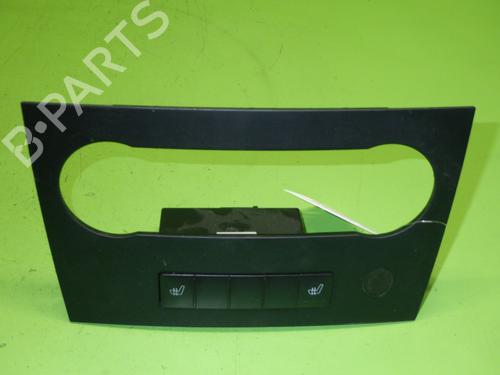 Used Switch Switch MERCEDES-BENZ A-CLASS (W169) A 170 (169.032, 169.332) (116 hp) 36770138 36770138