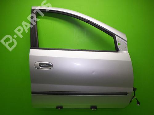 Used Right front door NISSAN ALMERA TINO (V10) 2.2 dCi (115 hp) 9622105
