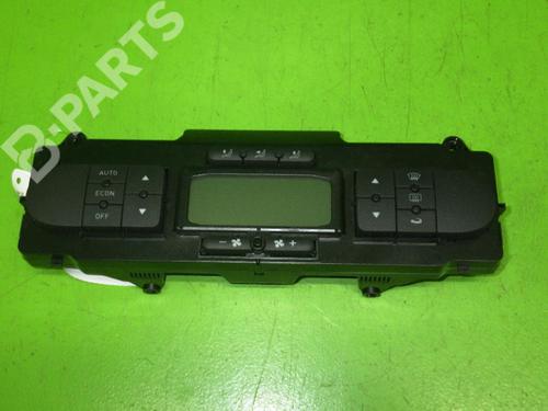 Used Climate control SEAT LEON (1P1) 1.9 TDI (105 hp) 6381771