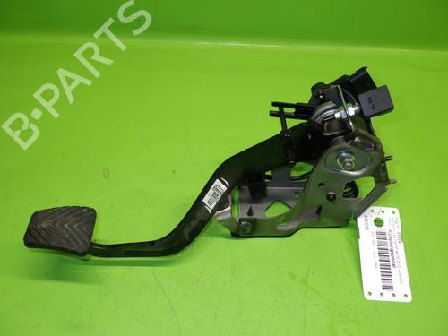 Used Clutch pedal HYUNDAI i40 I CW (VF) 1.7 CRDi (136 hp) 14744500