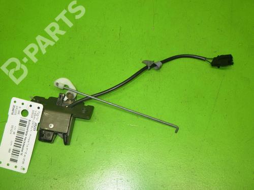 Used Tailgate lock NISSAN PRIMERA Hatchback (P11) 2.0 16V (131 hp) 6382714