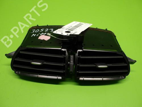 Used Air vent NISSAN ALMERA TINO (V10) 1.8 (114 hp) 14741809