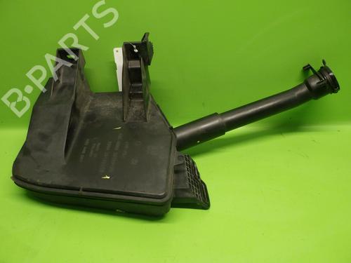 Used Windscreen washer tank OPEL ASTRA K Sports Tourer (B16) 1.6 CDTi (35) (136 hp) 32399051