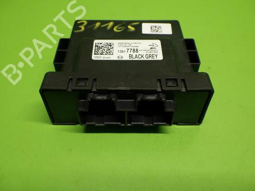 Used Electronic module OPEL INSIGNIA B Grand Sport (Z18) 2.0 4x4 (68) (260 hp) 15810006
