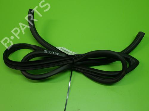 Used Rubber door seal HYUNDAI i30 (FD) 1.6 (126 hp) 30582372