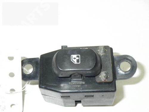 Left rear window switch HYUNDAI LANTRA II Estate (J-2) 1.6 16V (114 hp) 6352704