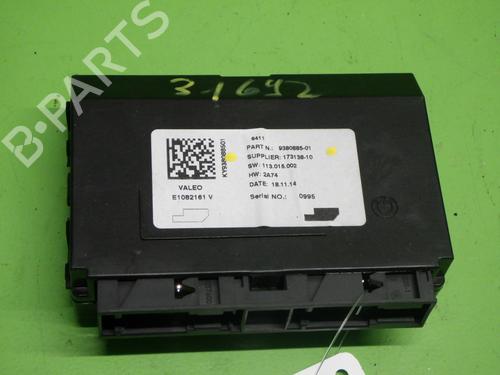 Control unit BMW 3 Touring (F31) 318 d (143 hp) 18123040