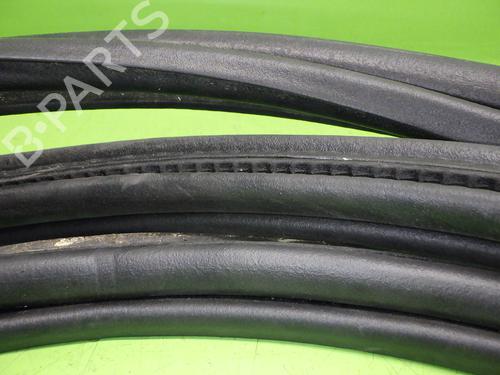 Rubber door seal OPEL ASTRA K (B16) 1.2 Turbo (68) | BP28082669C142 