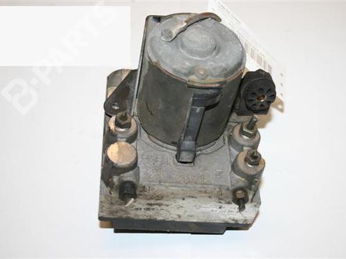 Used ABS pump BMW 5 (E34) 520 i 24V (150 hp) 6402655
