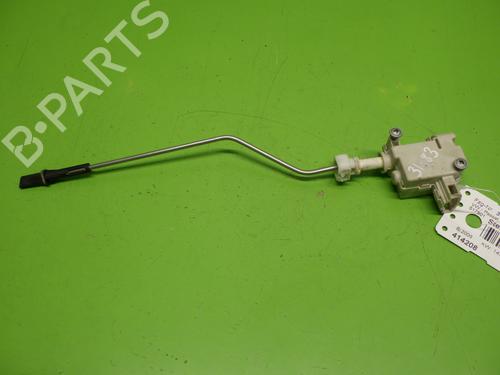 Used Fuel door actuator VW PASSAT B6 Variant (3C5) 2.0 TFSI (200 hp) 20652607