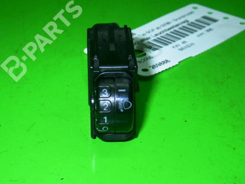 Used Switch TOYOTA YARIS (_P1_) 1.0 (SCP10_, SCP10R) (65 hp) 6373479