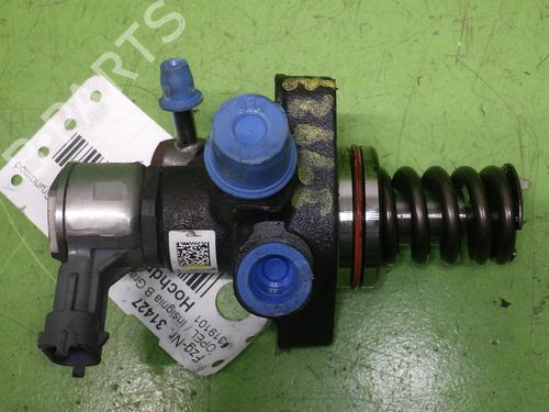Used Injection pump OPEL INSIGNIA B Grand Sport (Z18) 2.0 CDTi (68) (174 hp) 27601767