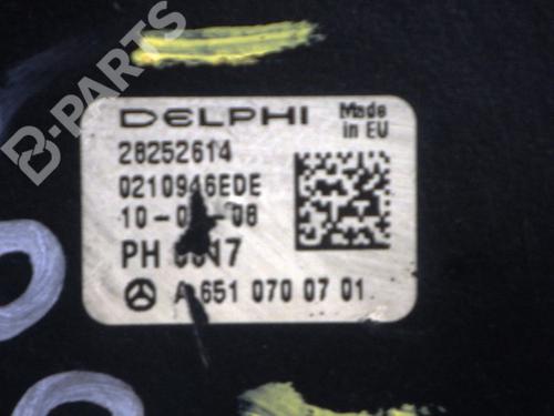 Injection pump MERCEDES-BENZ SPRINTER 3,5-t Van (B906) 313 CDI (906.631, 906.633, 906.635, 906.637) | BP7981963M78 
