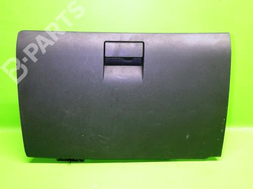 Used Glove box HYUNDAI GETZ (TB) 1.1 (67 hp) 8241532