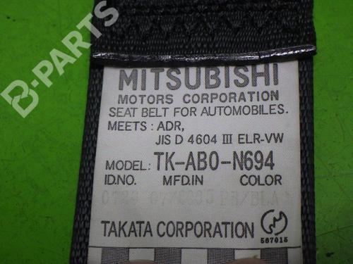 Rear center seatbelt MITSUBISHI GRANDIS (NA_W) 2.0 DI-D (NA8W) | BP6647792I27