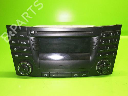 Used Radio MERCEDES-BENZ E-CLASS T-Model (S211) E 220 T CDI (211.208) (170 hp) 14730593