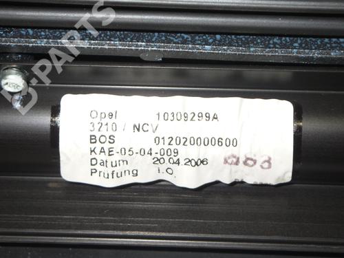 Bageste højre beklædning OPEL SIGNUM Hatchback (Z03) 1.9 CDTI (F48) | BP6666111C61 