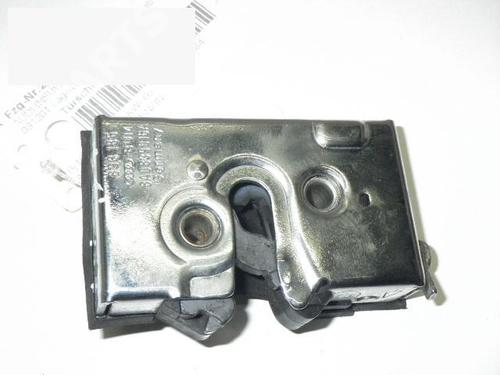 Cerradura puerta trasera derecha AUDI 80 B4 Saloon (8C2) 2.0 (90 hp) 6640833