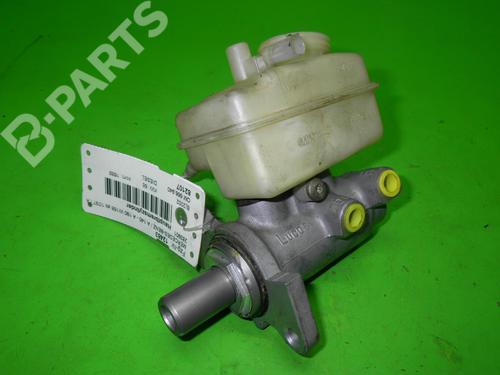 Used Brake master cylinder MERCEDES-BENZ A-CLASS (W168) A 170 CDI (168.008) (90 hp) 6404923