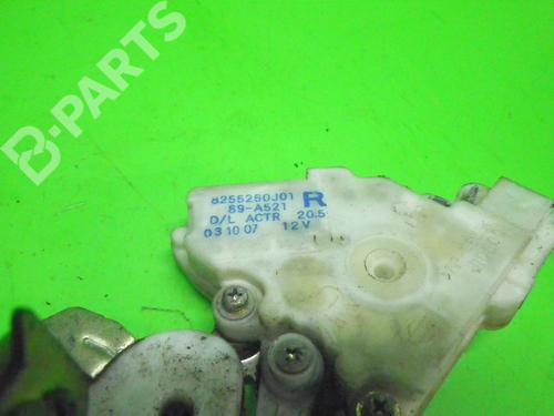 Rear right lock NISSAN TERRANO II (R20) 2.7 TDi 4WD | BP6604301C99 