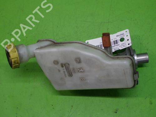 Used Brake master cylinder CITROËN C3 Picasso (SH_) 1.6 HDi (109 hp) 12944609
