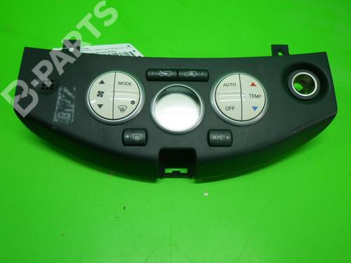 Used Climate control NISSAN MICRA III (K12) 1.2 16V (80 hp) 6369111