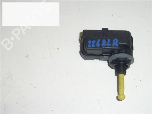 Used Headlight adjuster motor OPEL COMBO Box Body/MPV 1.7 DTI 16V (75 hp) 14704211