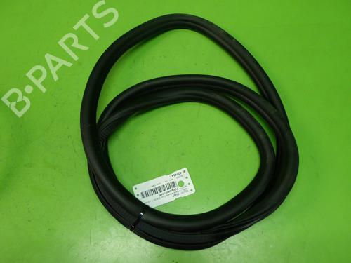 Used Rubber door seal OPEL INSIGNIA B Grand Sport (Z18) 2.0 CDTi (68) (174 hp) 27350846