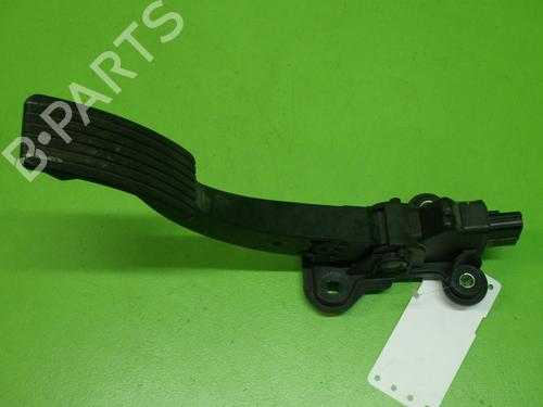 Pedal Pedal MITSUBISHI LANCER VIII Sportback (CX_A) 1.8 DI-D (CX9A) (150 hp) 33971036 33971036