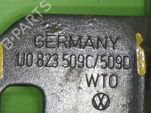 Hood lock VW GOLF IV (1J1) 1.6 | BP22684353C133 
