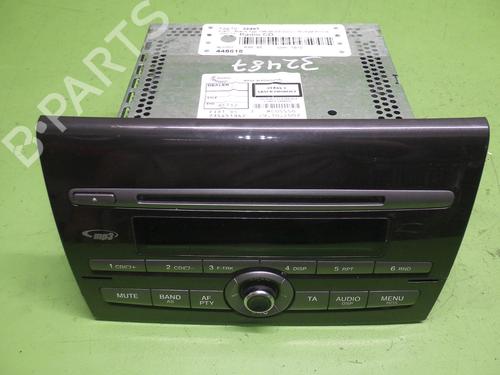 Used Radio Radio 37432315 37432315