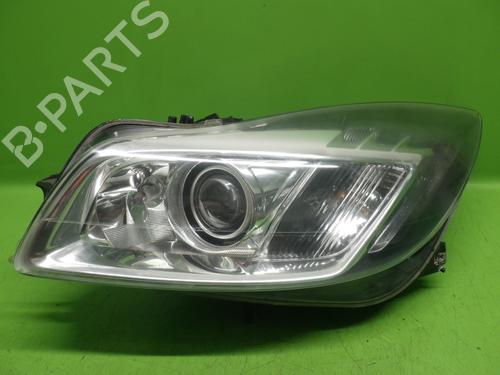 Used Right headlight OPEL INSIGNIA A Sports Tourer (G09) 2.0 Turbo 4x4 (35) (220 hp) 30187296