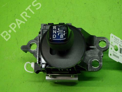 Used Shift knob TOYOTA PRIUS (_W5_) 1.8 Hybrid (ZVW50_, ZVW51_) (98 hp) 14742214