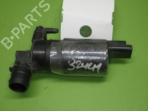 Used Washer pump TOYOTA AYGO (_B1_) 1.0 (KGB10_, KGB10R) (68 hp) 32037521