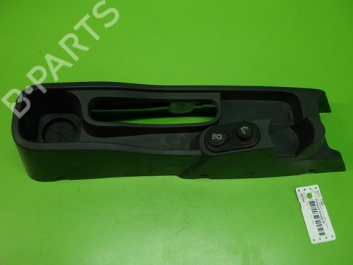 Becherhalter/Gegenstandshalter für FIAT QUBO (225_) 1.3 D Multijet (225CXB1A, 225AXB1A, 225CXB11, 225AXB11,... (75 hp) 15265830