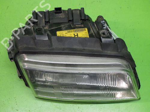 Used Right headlight AUDI A4 B5 Avant (8D5) 2.5 TDI quattro (150 hp) 29872888