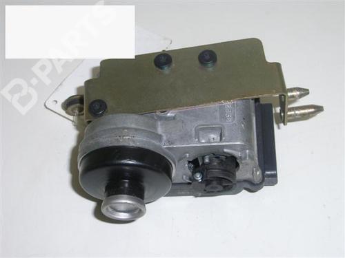 Used Electronic module FORD MONDEO III (B5Y) 1.8 16V (125 hp) 6405439