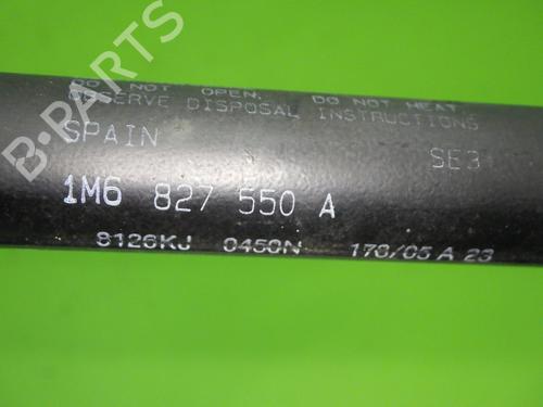 Tailgate lift support SEAT LEON (1M1) 1.6 16 V | BP15775637C138 